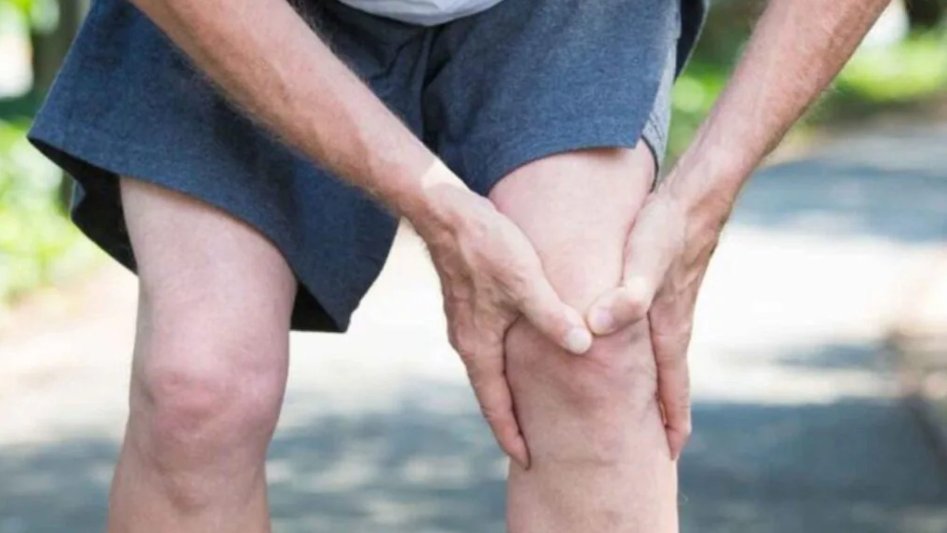 Knee Pain: Causes, Symptoms and Best Treatment Options